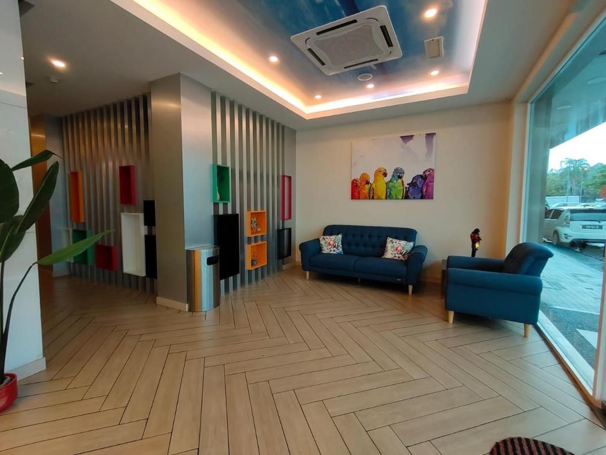 首都快捷酒店 亞庇 外观 照片